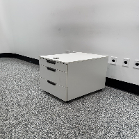 3 Drawer Mobile Cabinet image 1